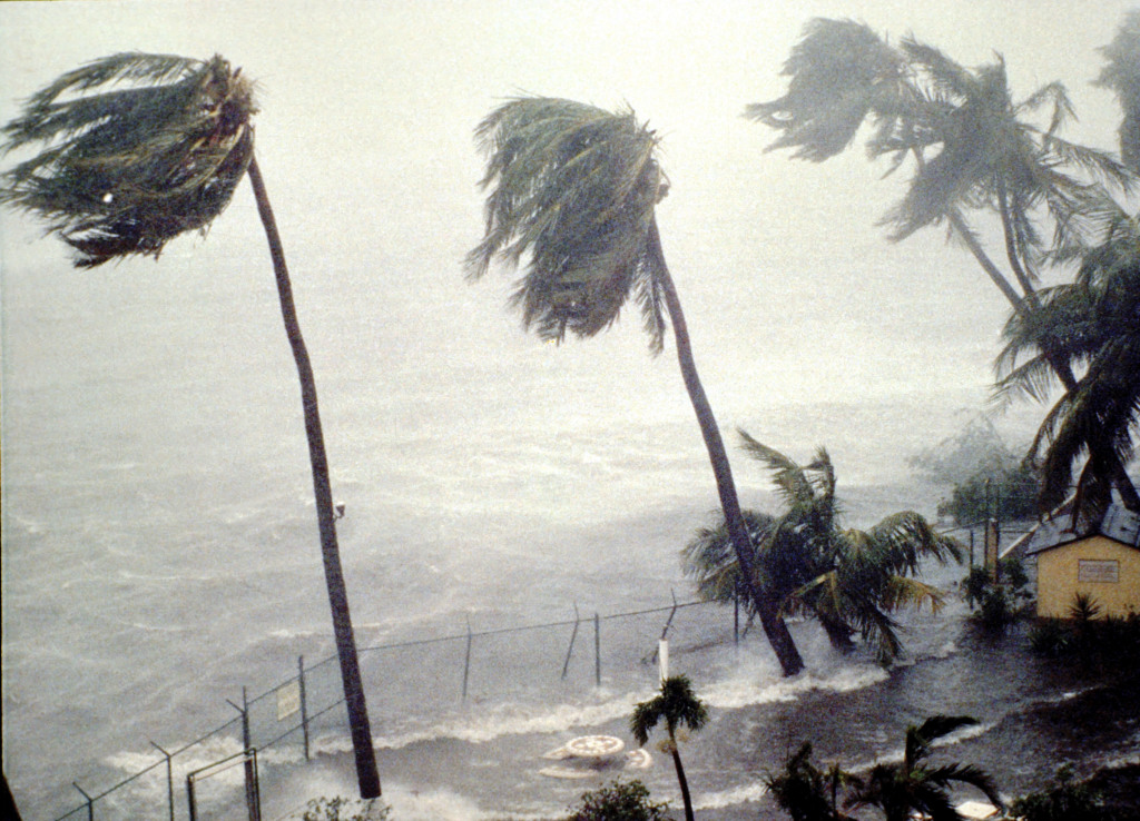 hurricane-hugo-slams-into-puerto-rico-mattermasters